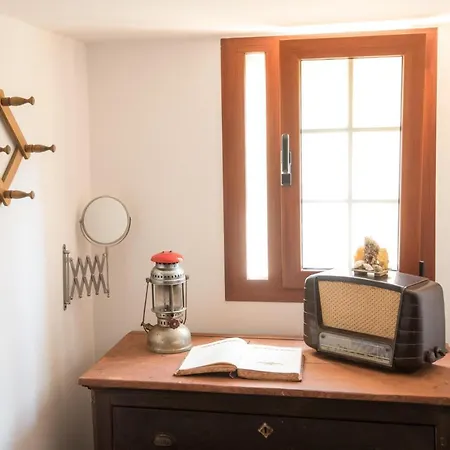 Rustic Escape - Private Haven Near The Σπίτι διακοπών