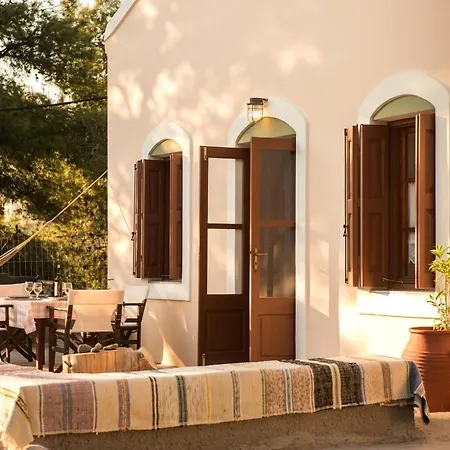 Rustic Escape - Private Haven Near The Σπίτι διακοπών